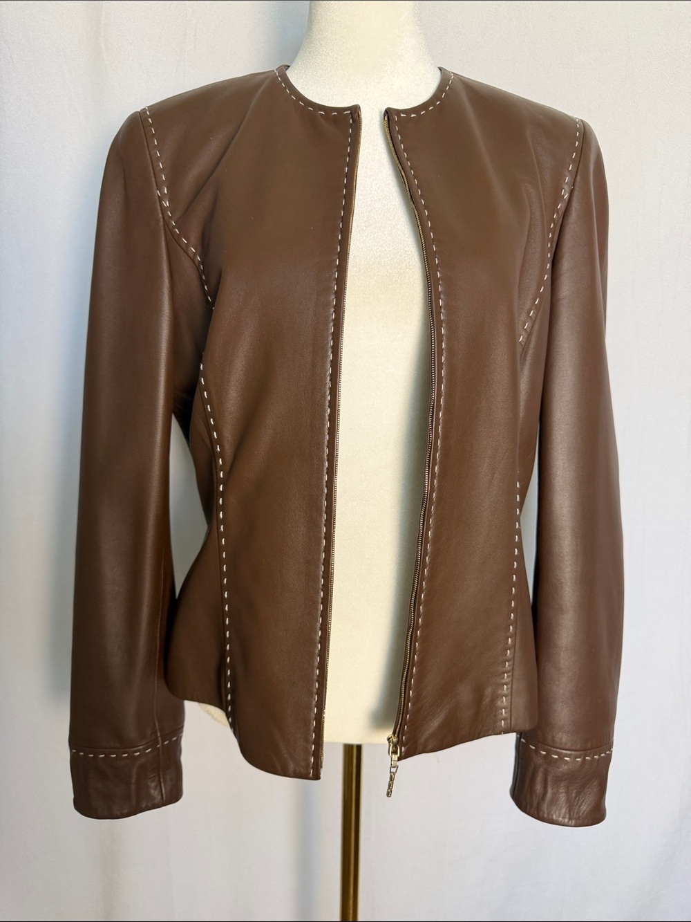 Escada Chocolate Brown Lamb Leather Lady Jacket Size US 6 Cream Stitching